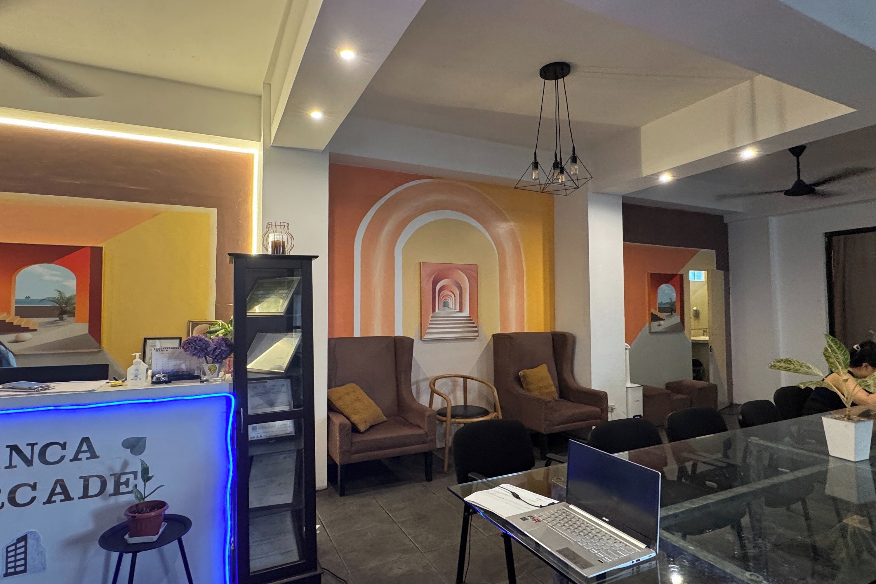 Franca Arcade near Quezon City Circle 2*