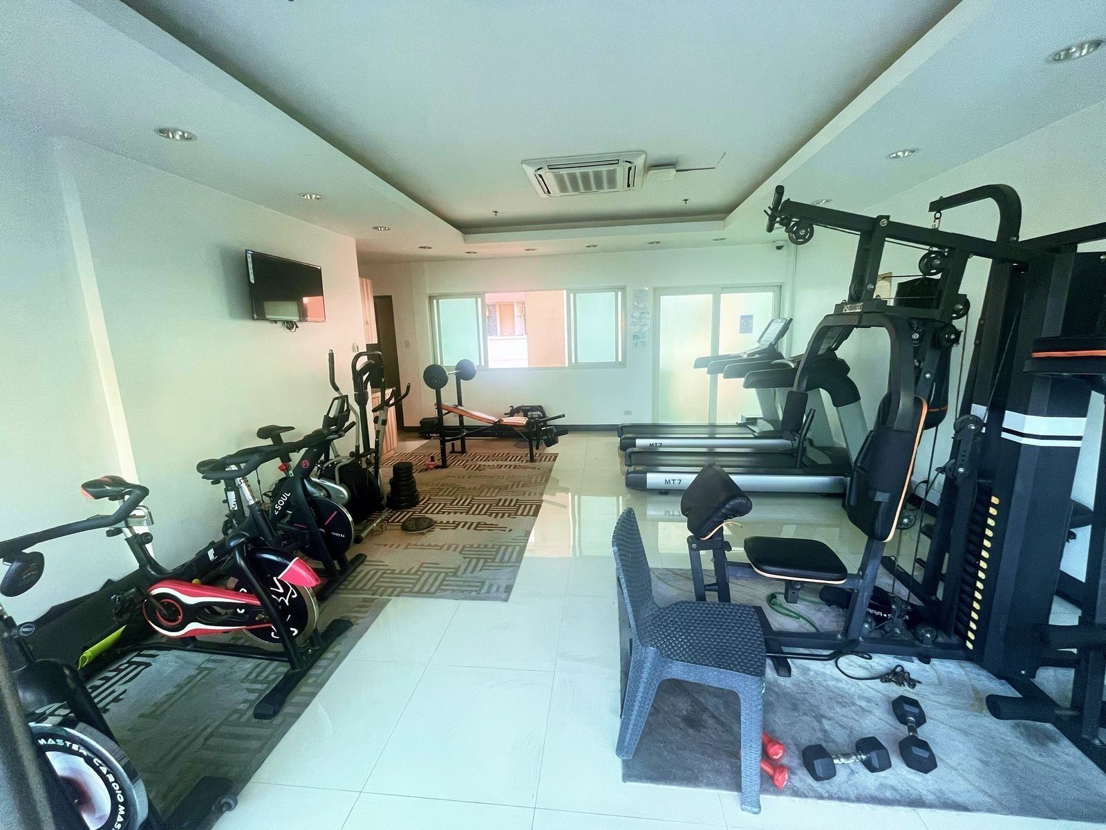 I Suites Hotel Malate 2*