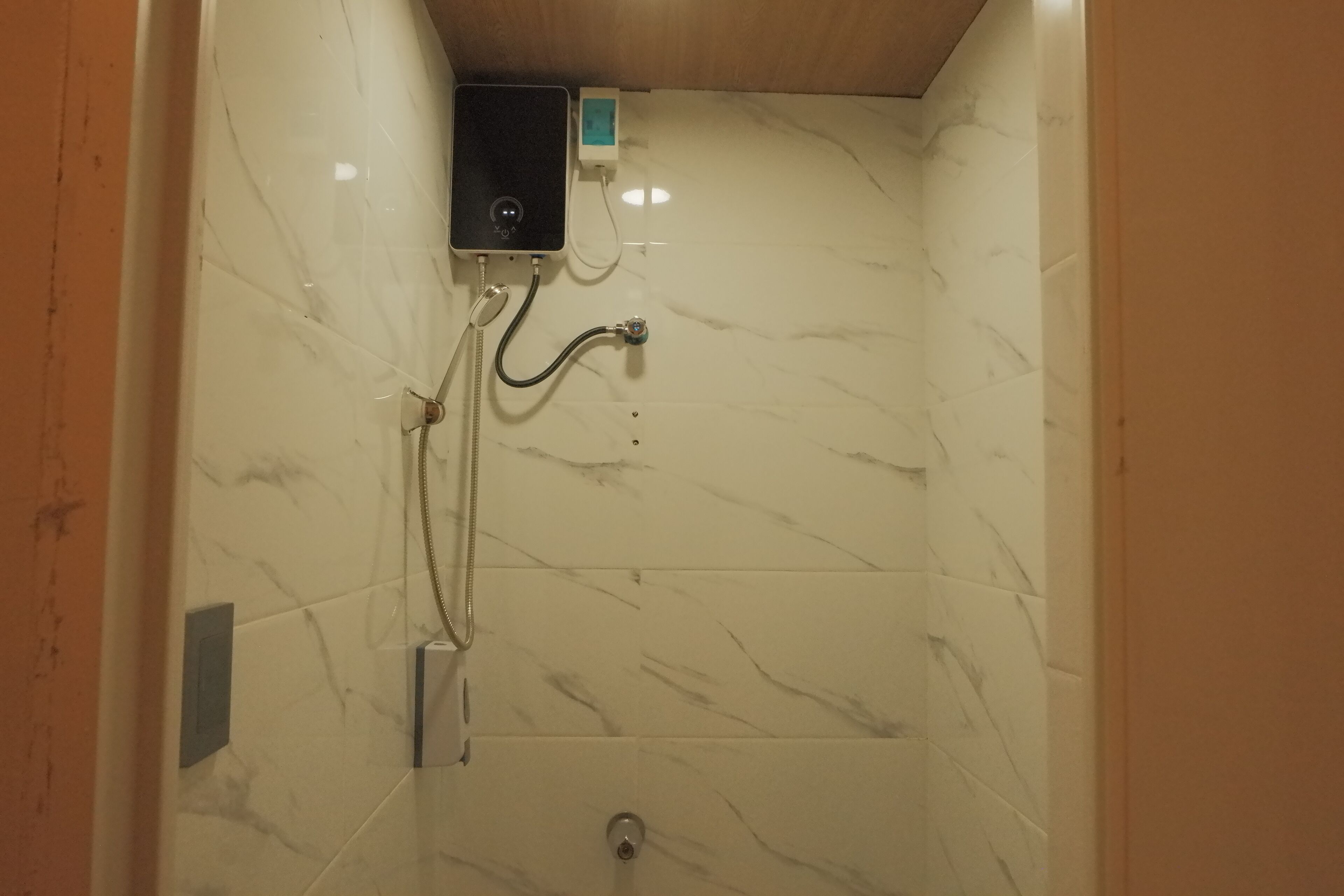 Brightwood Hotel & Residences 2*