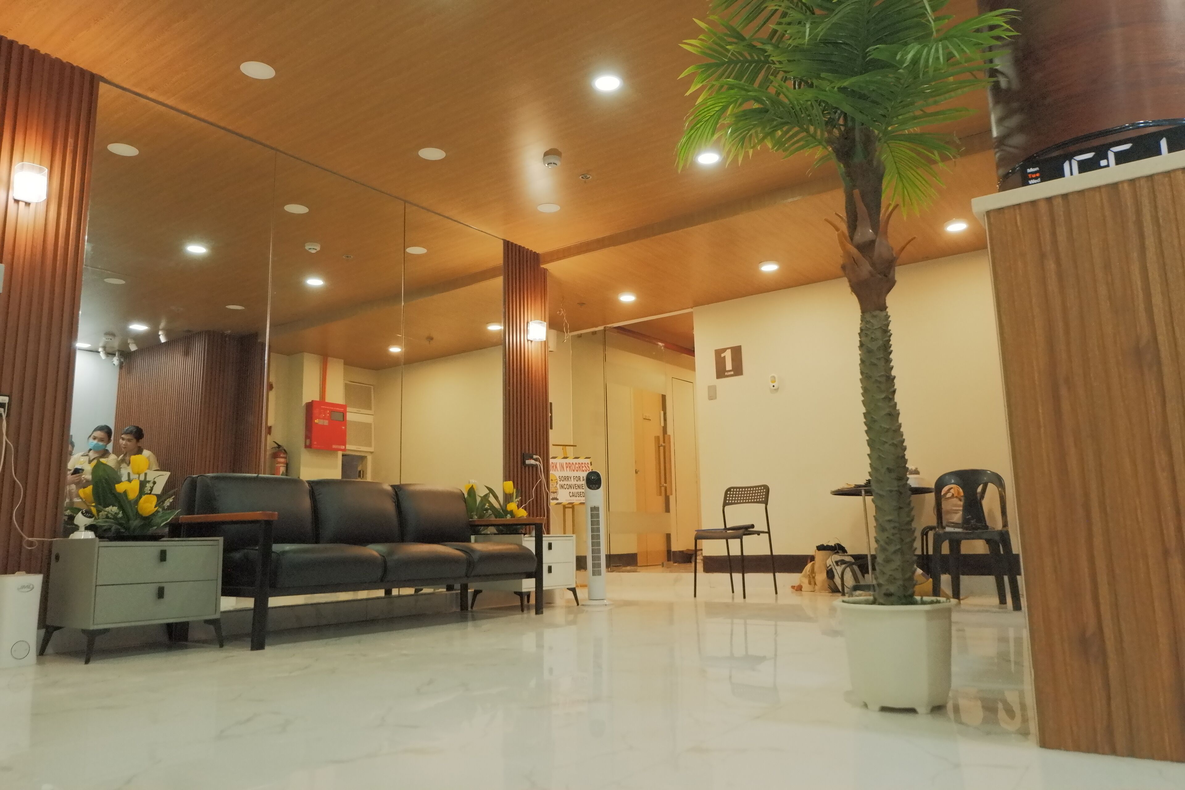 Brightwood Hotel & Residences 2*
