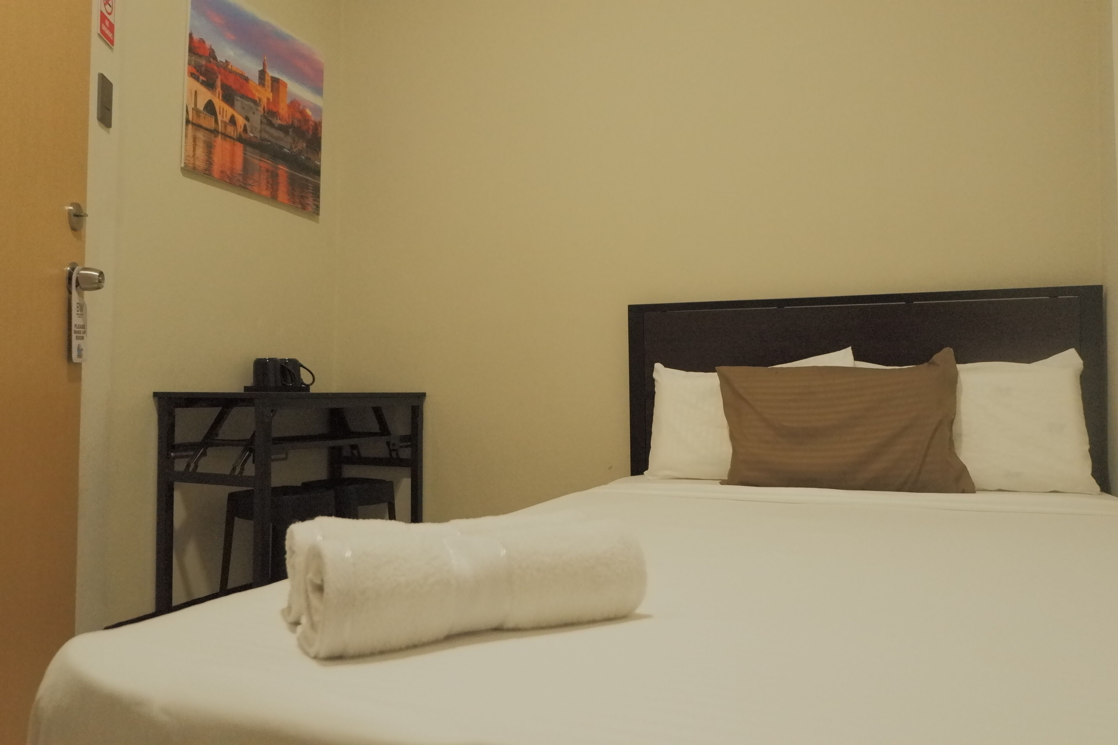 Brightwood Hotel & Residences 2*