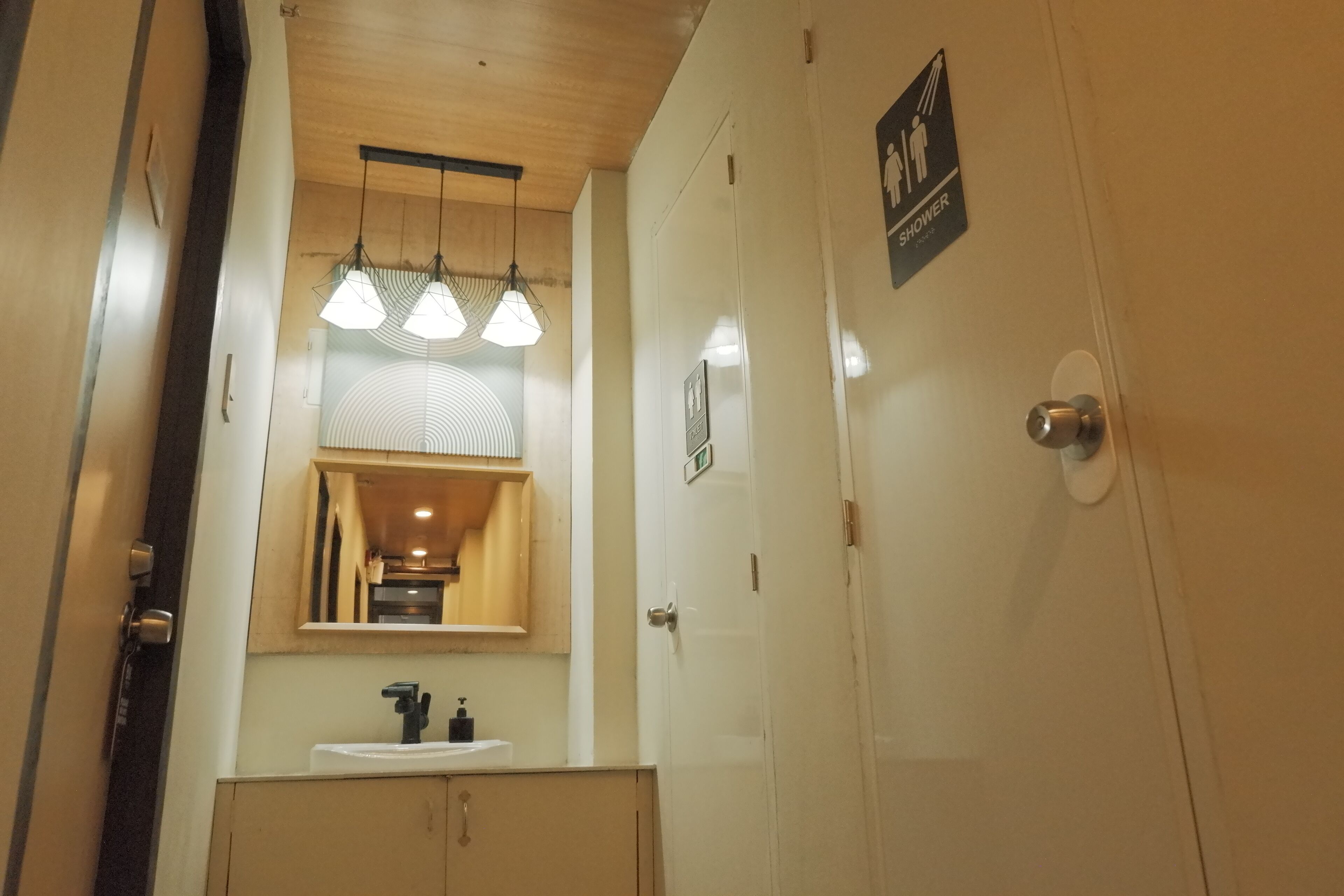 Brightwood Hotel & Residences 2*