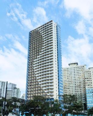 Novel Hotel Manila 4*