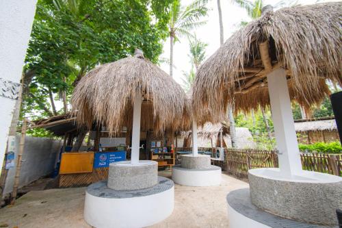 Dive Camp 2*