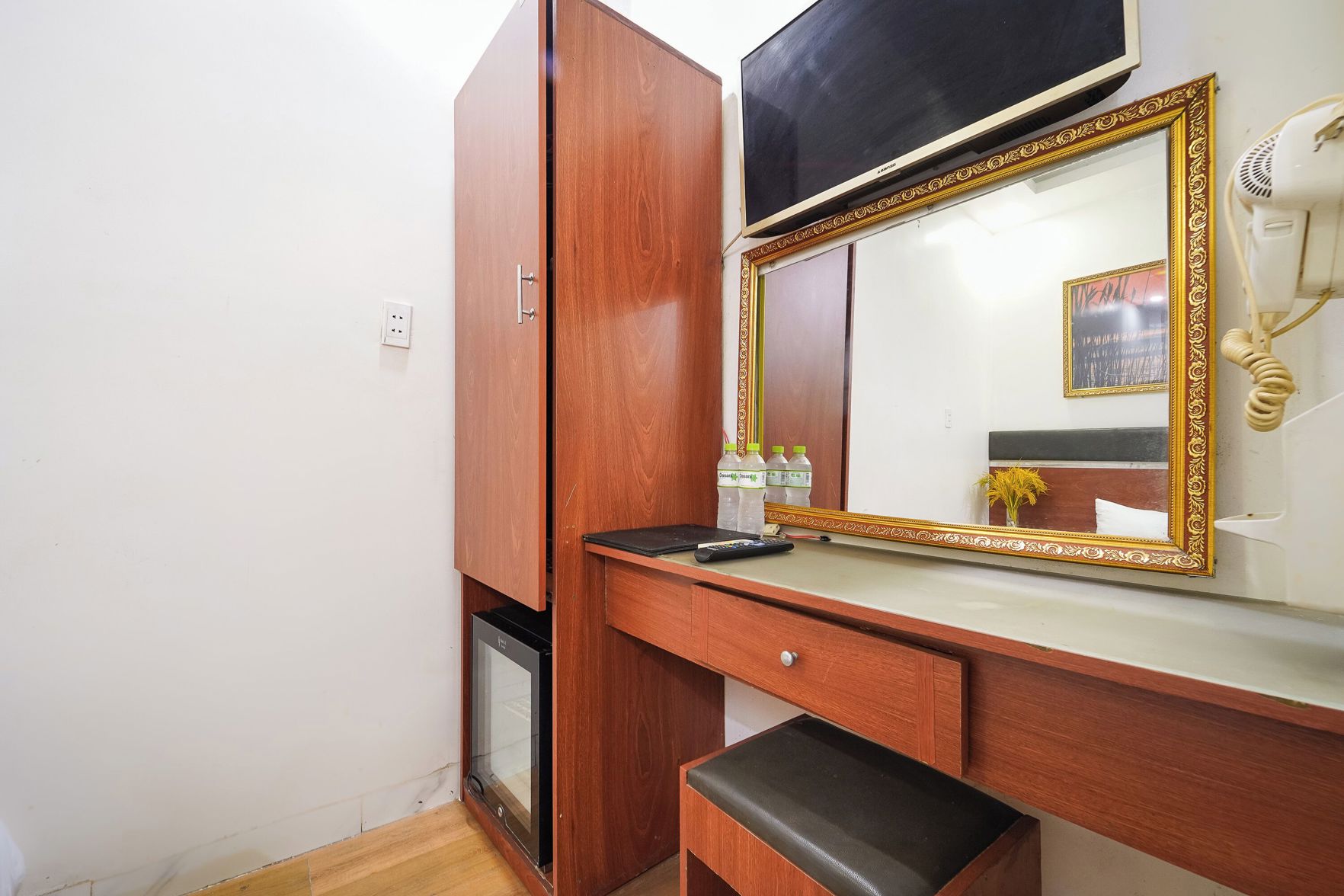 Belvilla Angeles Pampanga Near Clark International Airport Formerly Boss Hotel 2*
