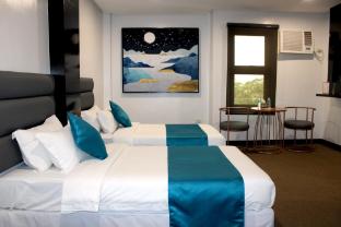 Palette Angeles, Formerly Boss Hotel 3*