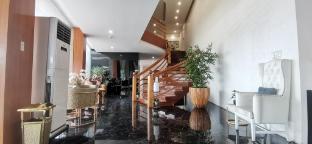 Palette Angeles, Formerly Boss Hotel 3*