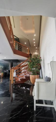 Palette Angeles, Formerly Boss Hotel 3*