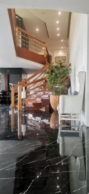 Palette Angeles, Formerly Boss Hotel 3*