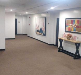 Palette Angeles, Formerly Boss Hotel 3*
