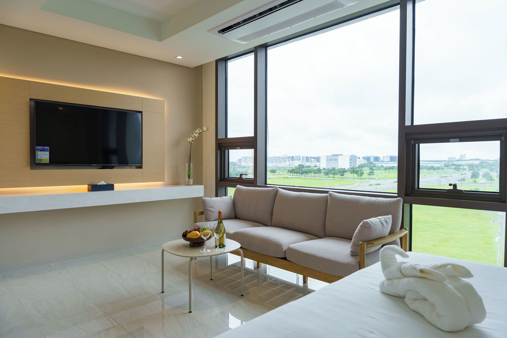 The First Clark Hotel & Residence 4*