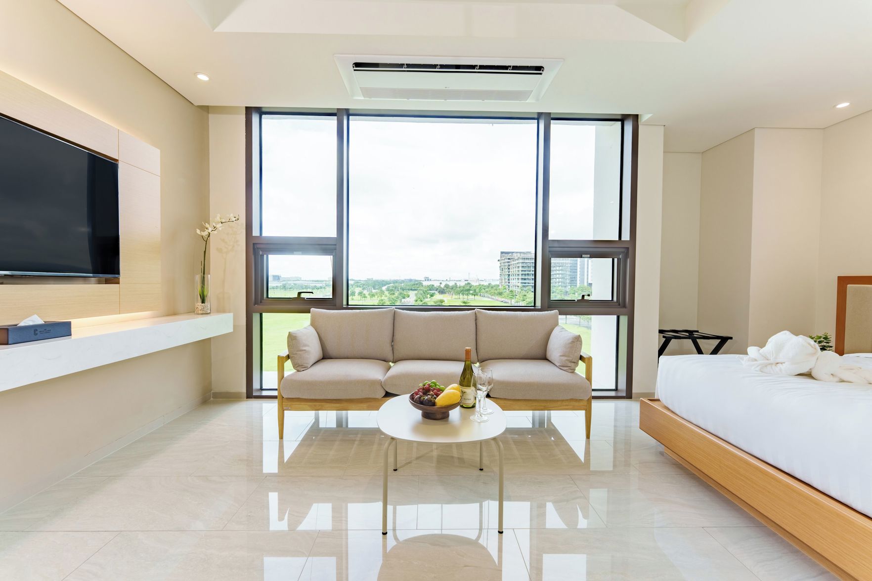 The First Clark Hotel & Residence 4*