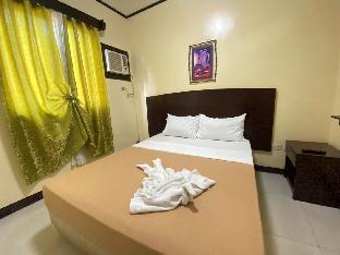 J and T Jamich Suites by RedDoorz 2*