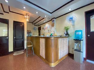 J and T Jamich Suites by RedDoorz 2*