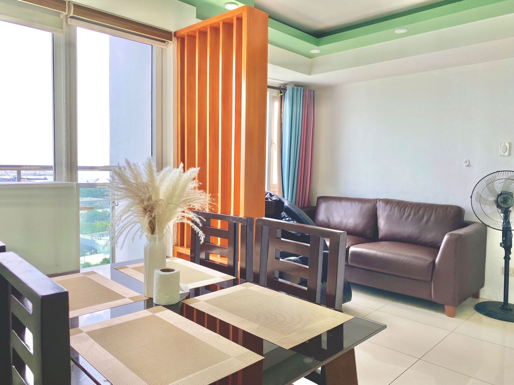 Hotel near Airport Mall of Asia PICC WTC 5*