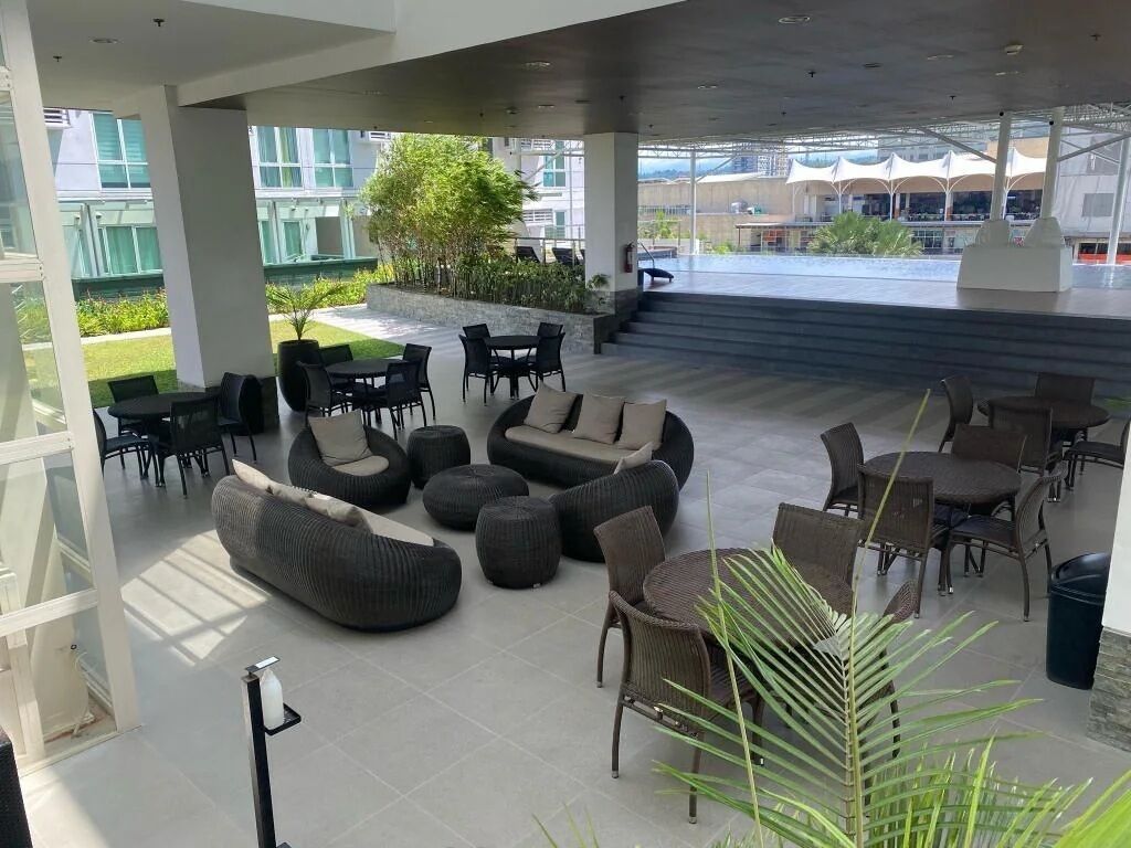 Davao Central Suites 4*