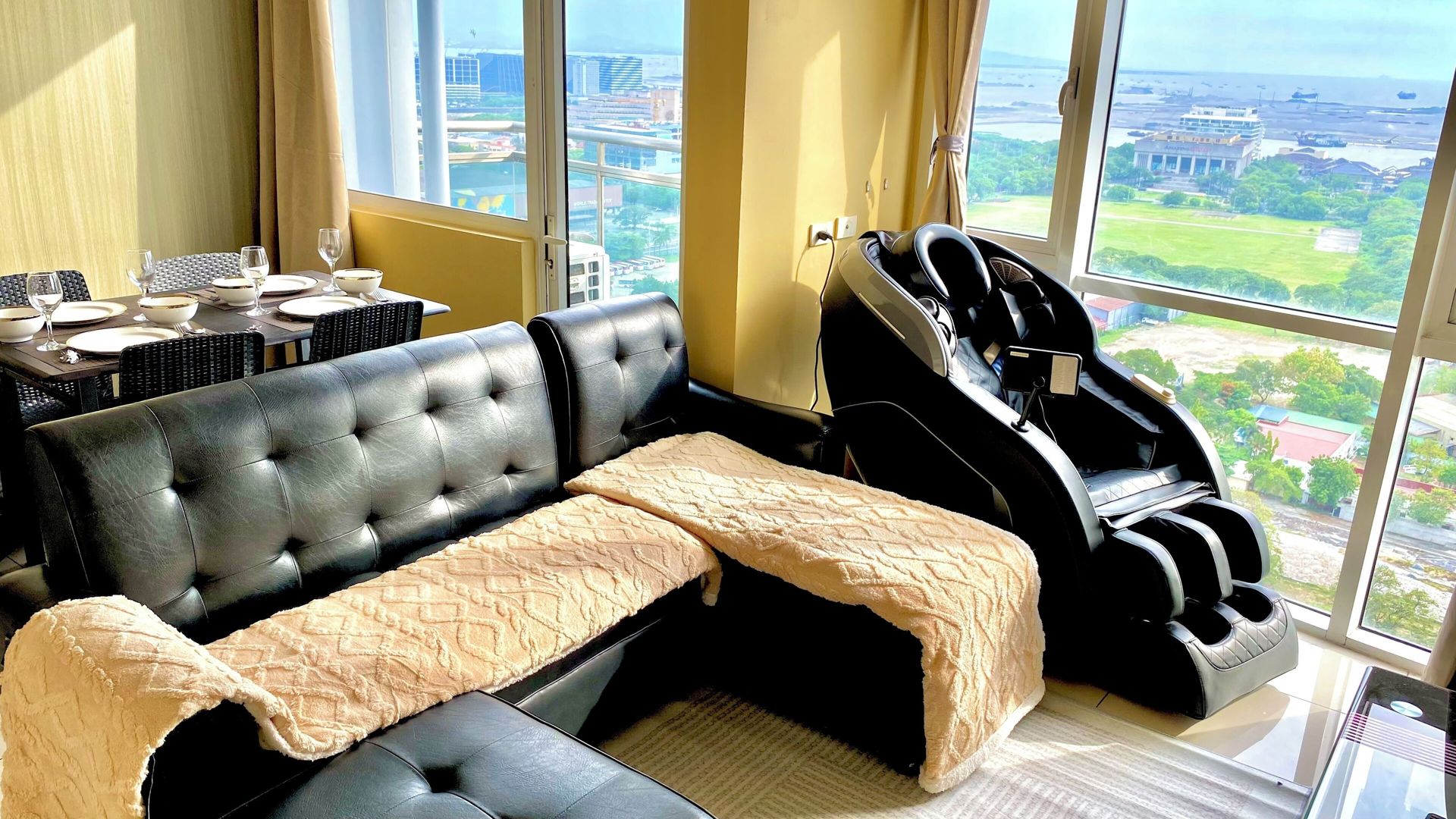 SMDC Breeze Residences Pasay 5*