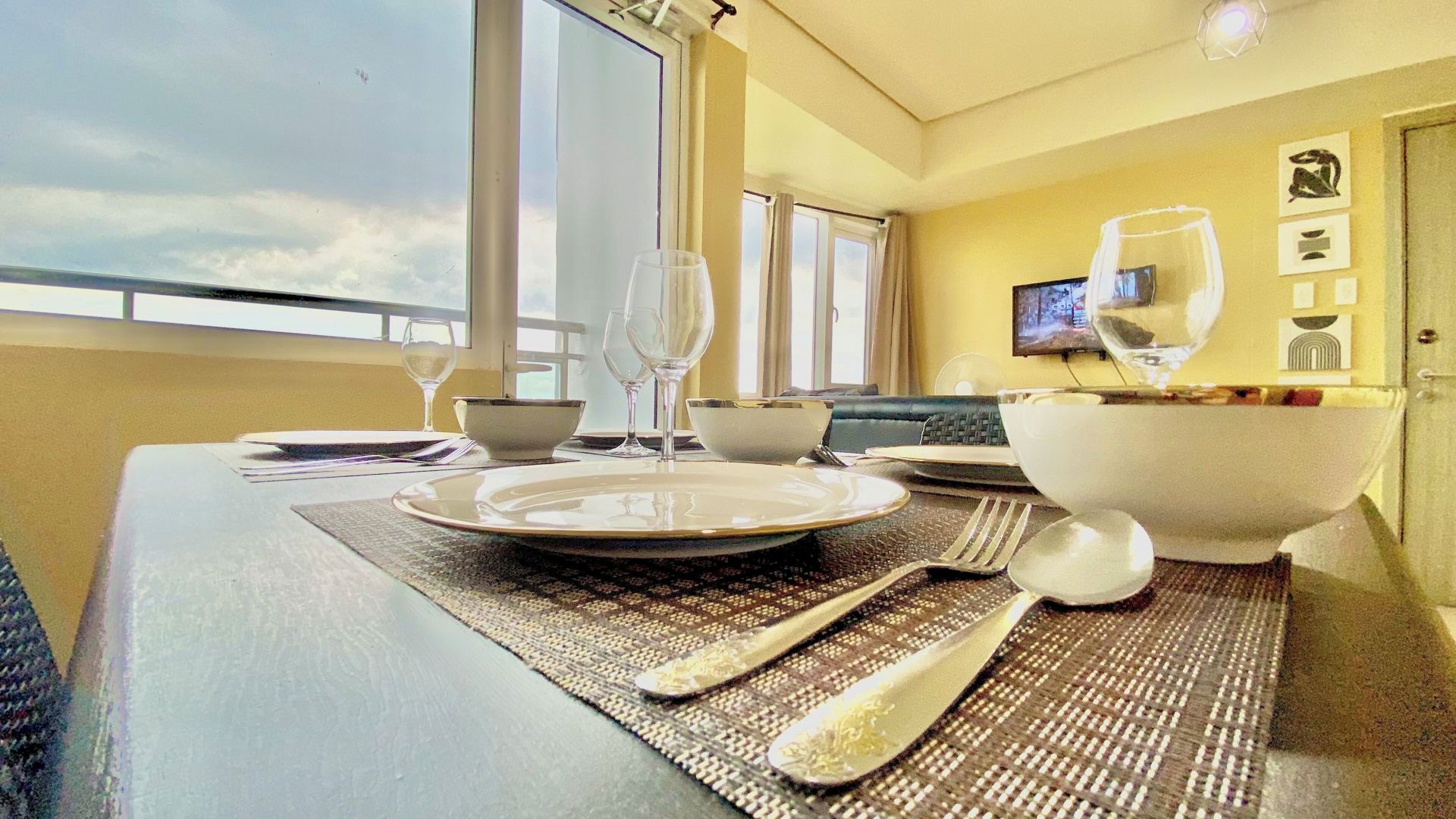 SMDC Breeze Residences Pasay 5*