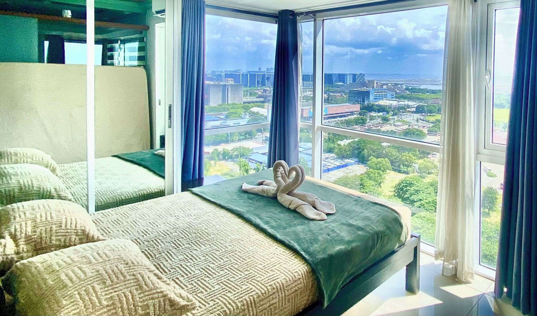 SMDC Breeze Residences Pasay 5*