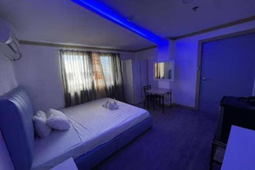 Collection O JM Lodge Near Clark Airport 2*
