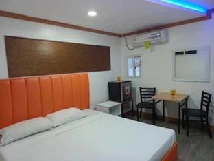 Collection O JM Lodge Near Clark Airport 2*