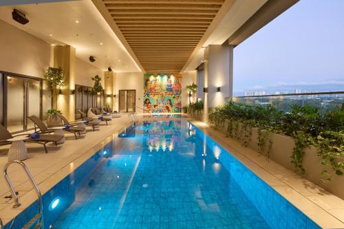 Alino Hotel 4*