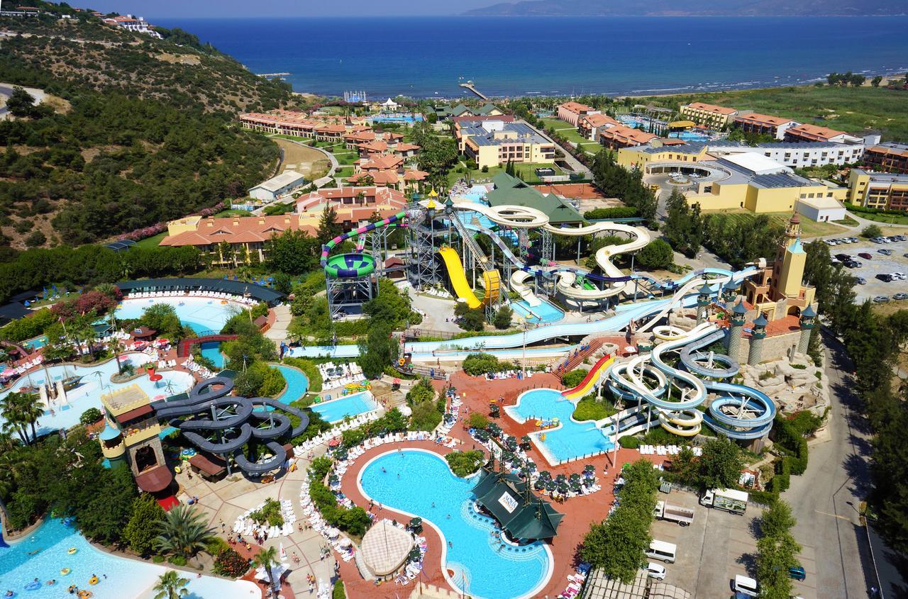 Aqua Fantasy Aquapark & Resort 0*