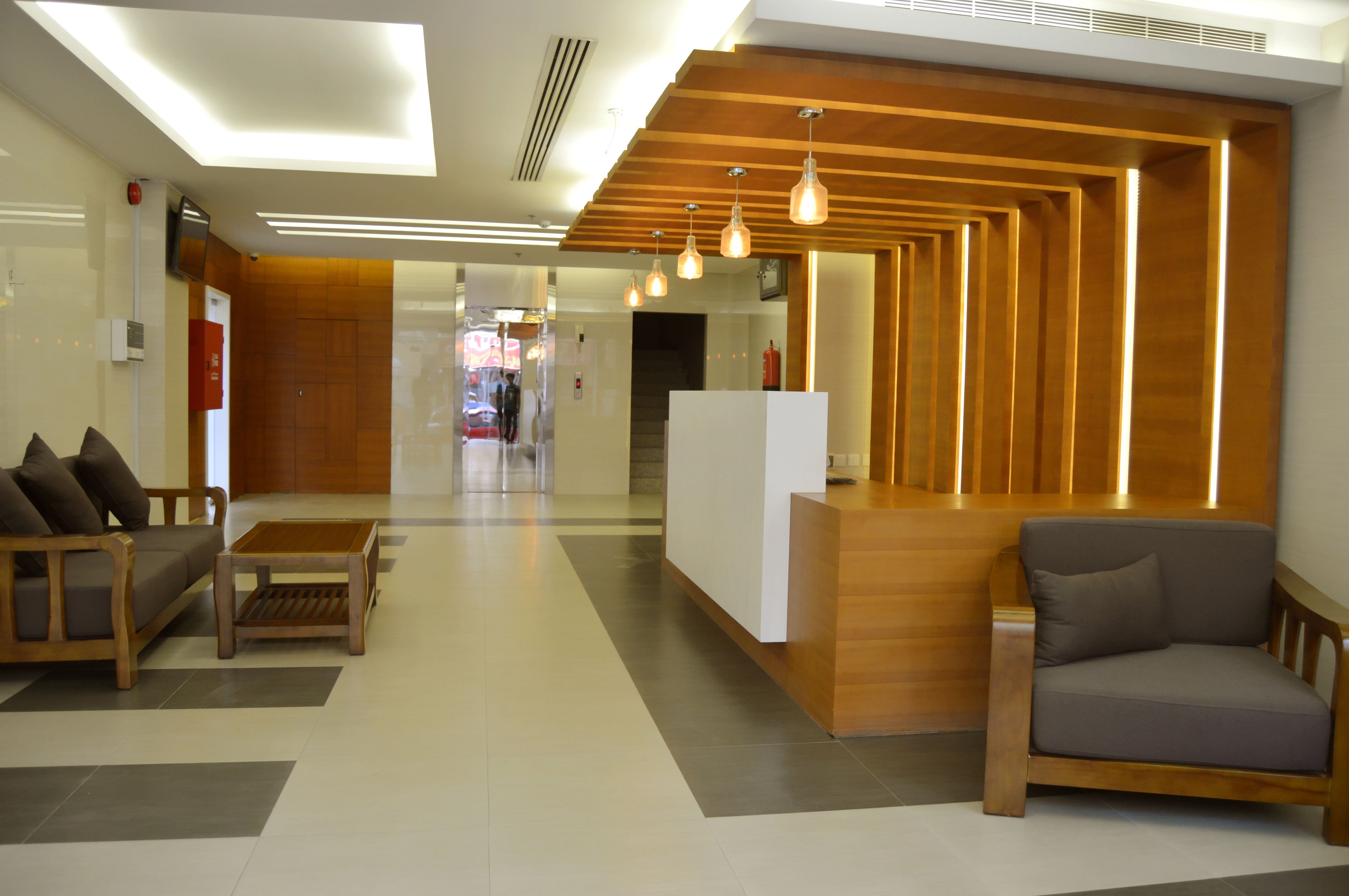 Yara Suites 2*
