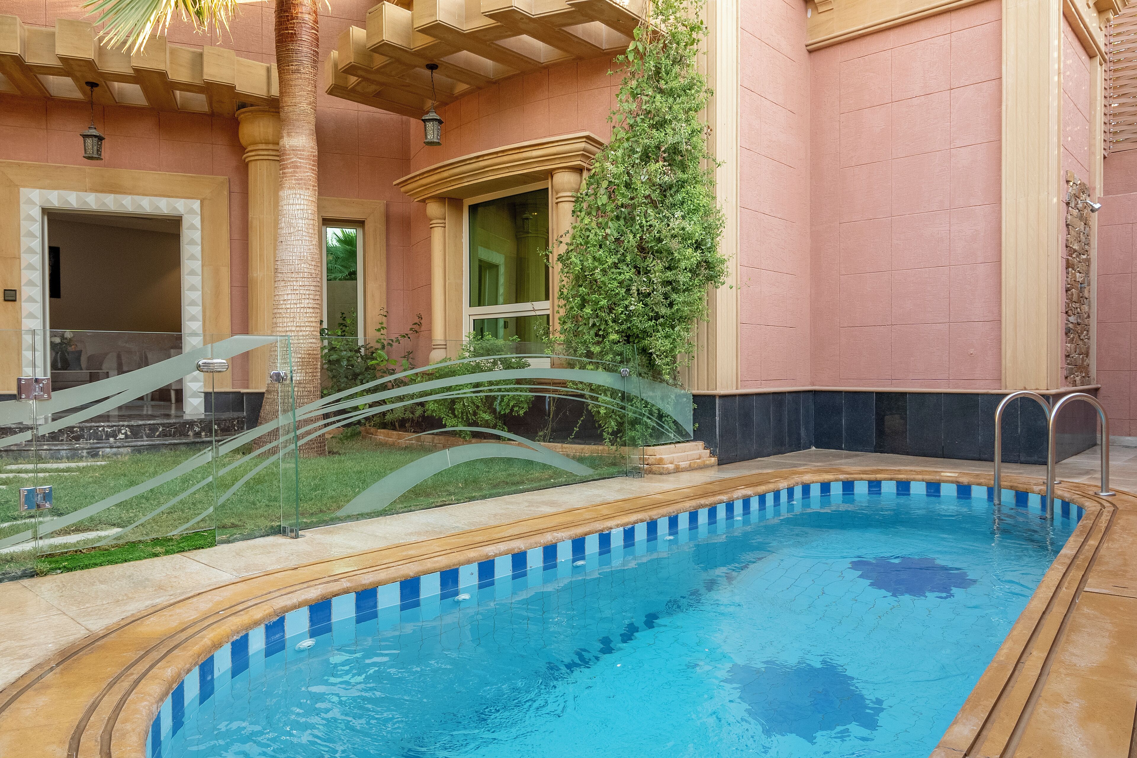 Laguna Vista Hotel 3*