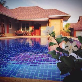 Benwadee Resort 2*
