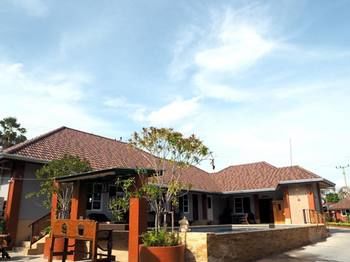 Benwadee Resort 2*