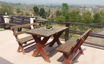 Diamond Village Pai 2*