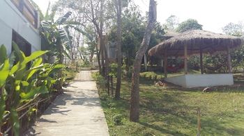 Diamond Village Pai 2*