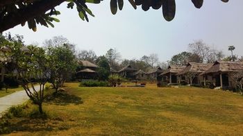 Diamond Village Pai 2*