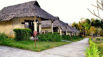 Diamond Village Pai 2*