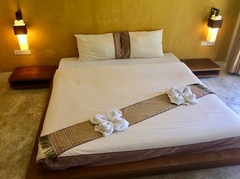 Diamond Village Pai 2*