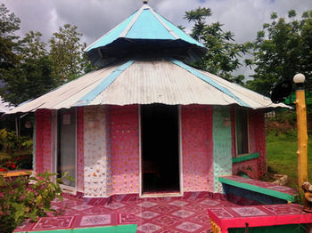 Pai Forest Resort 2*