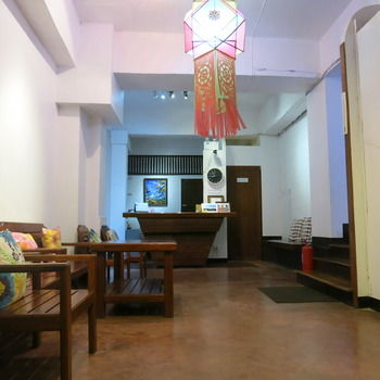 Yoont Hotel 2*