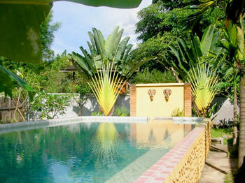 Aroma Pai Hotel and Spa 2*