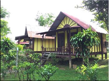 Kuraburi Resort 2*