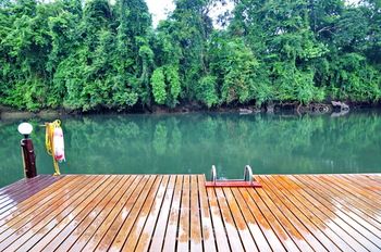 Mek Kiri River Kwai Resort 3*