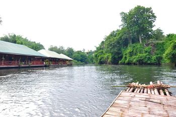 Mek Kiri River Kwai Resort 3*