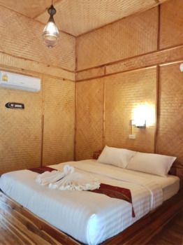 Mek Kiri River Kwai Resort 3*