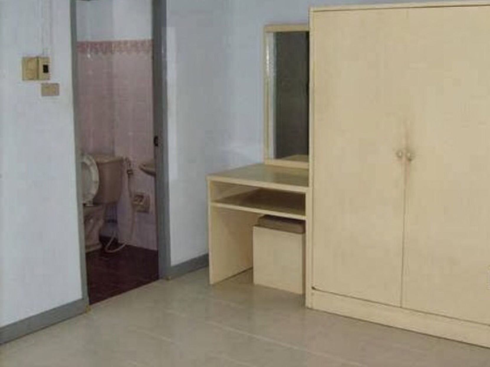 Amina Residence 2*