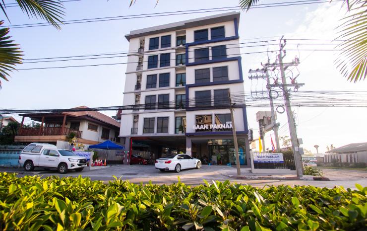 BAAN PAKNAM HOTEL 2*