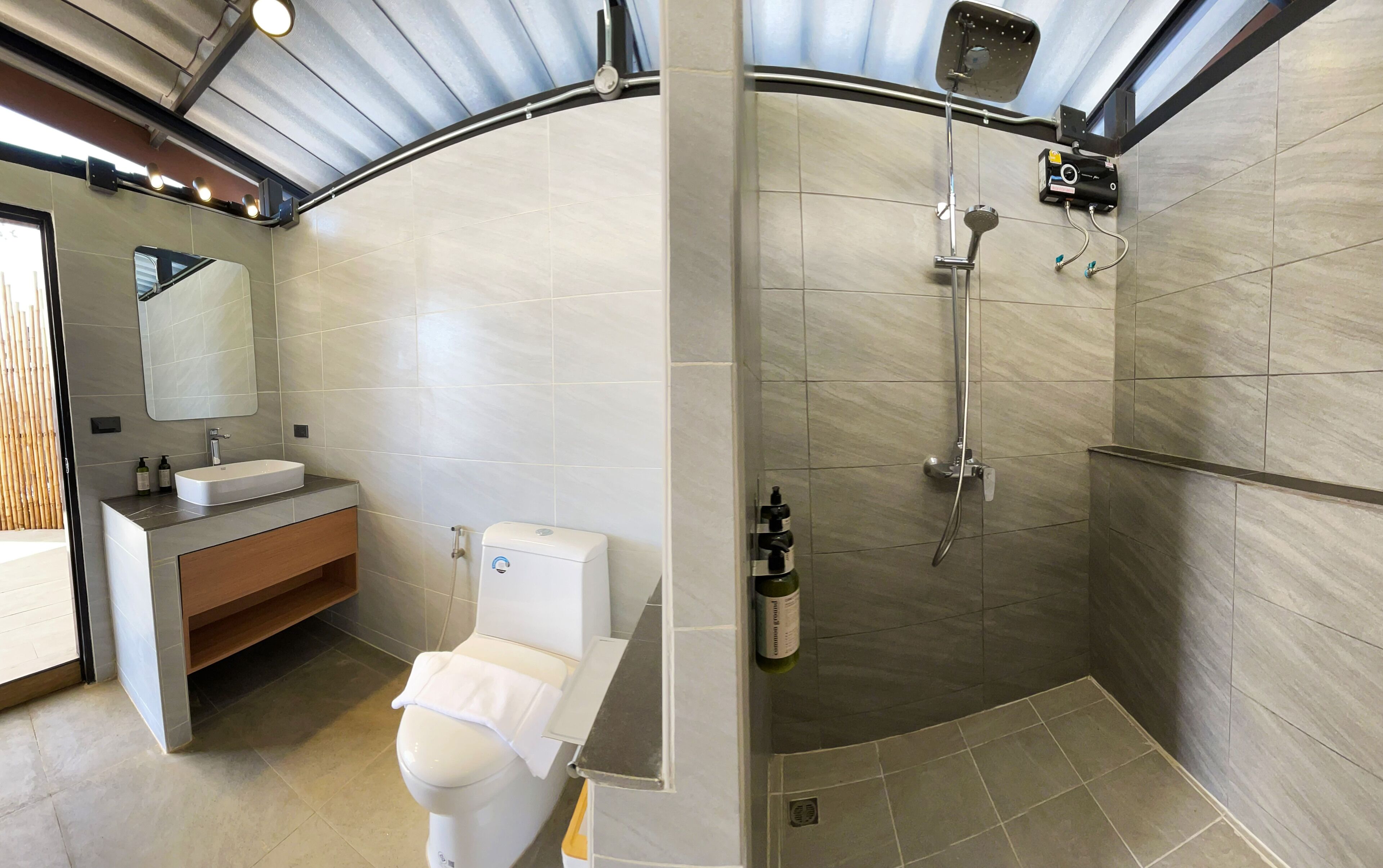 The Wild Khao Yai - Glamping 1*