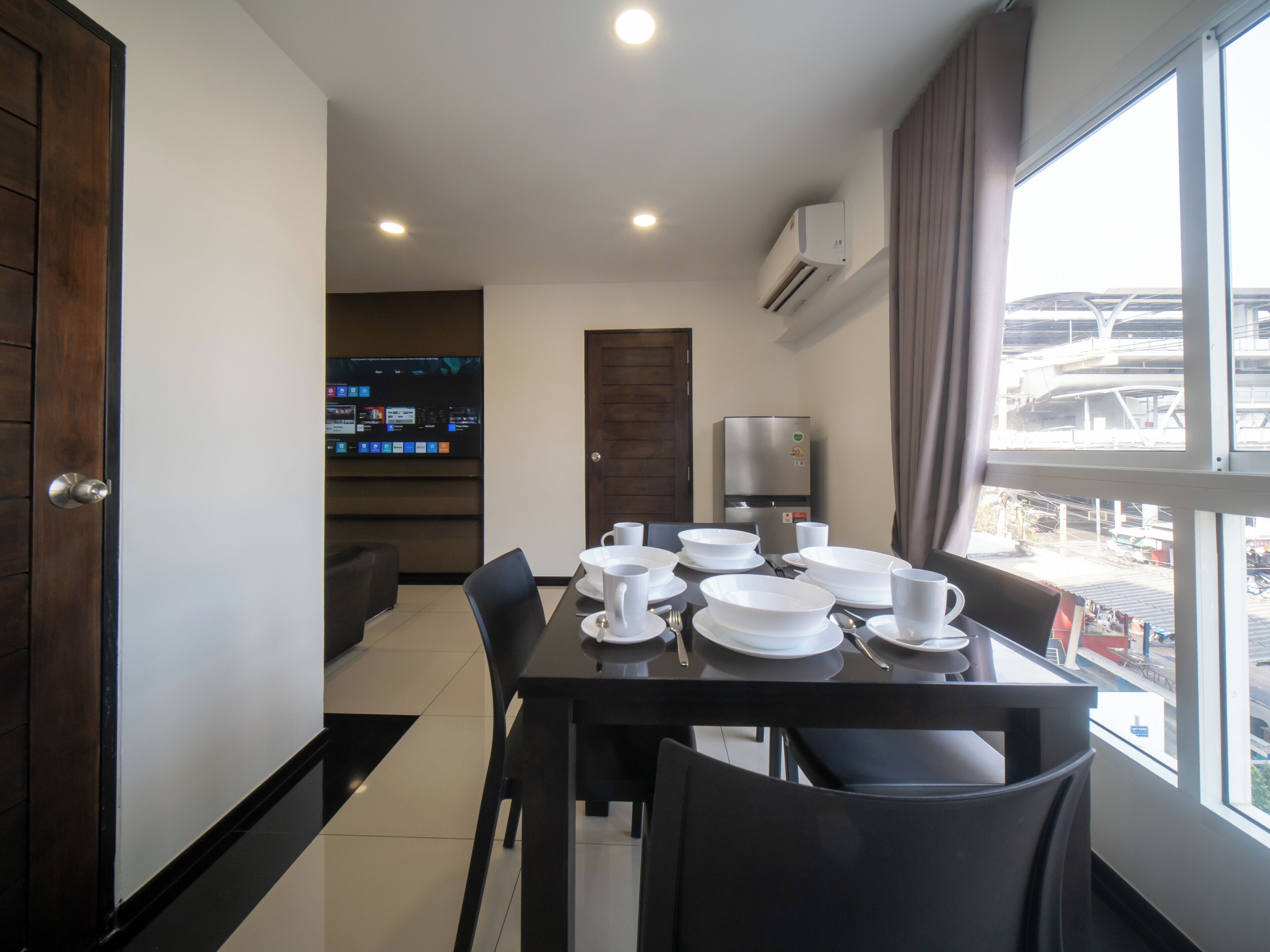 Samutprakarn Hotel 2*