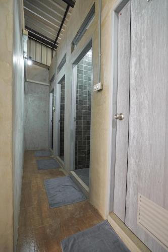Siam Breeze Inn (Self check-in) 3*