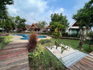 Siri Lagoona Resort & Pool Villa 3*