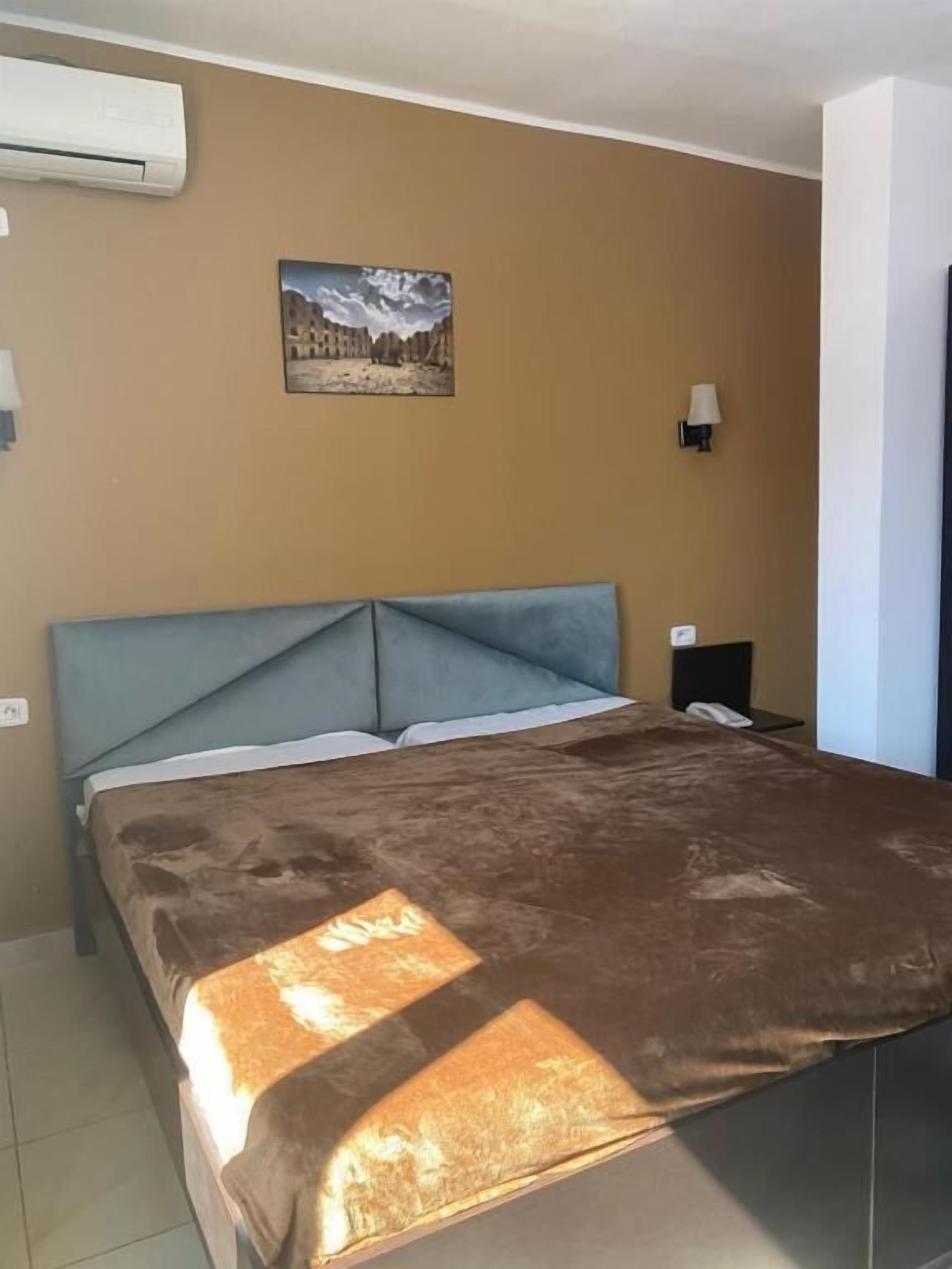 Hotel Metropole Residence 2*